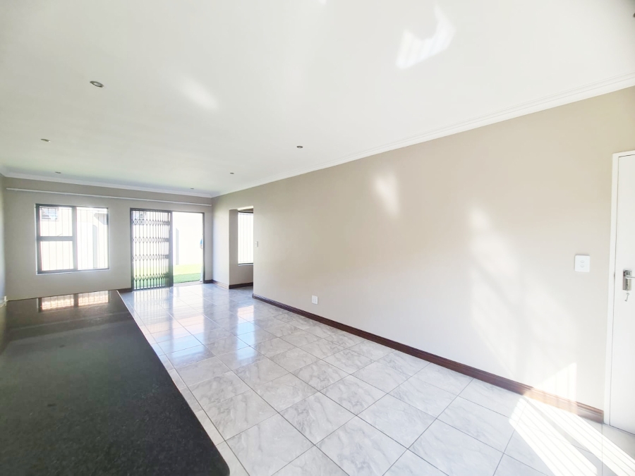 3 Bedroom Property for Sale in Melodie North West